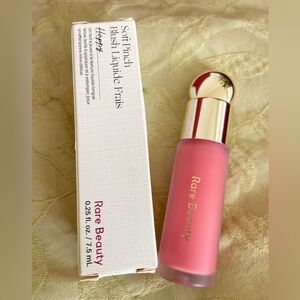 Rare Beauty Soft Pinch Liquid Blush in happy